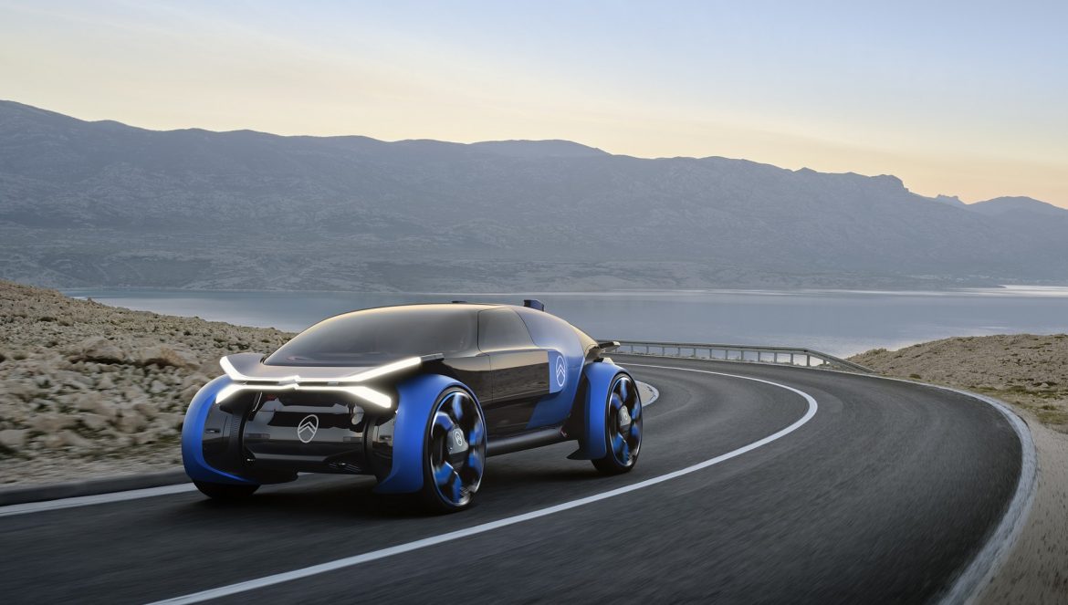 (Video) PHEV & EV în familie: Grandland X Hybrid4 & 19_19 Concept