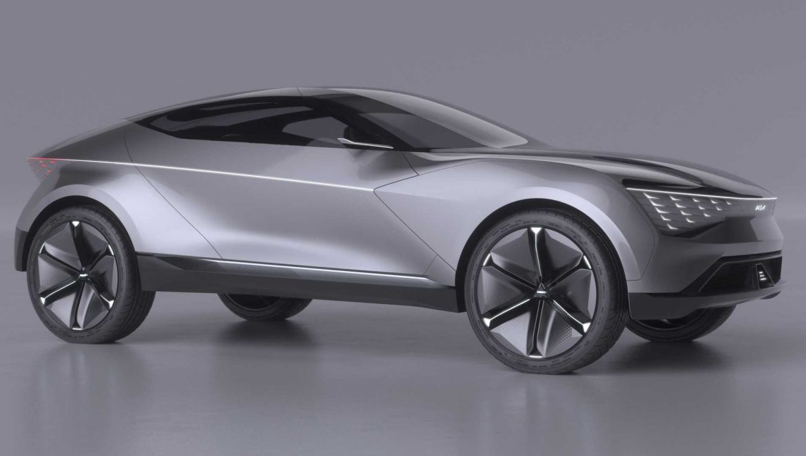 Electro-SUV: Futuron sau X3 xDrive30e