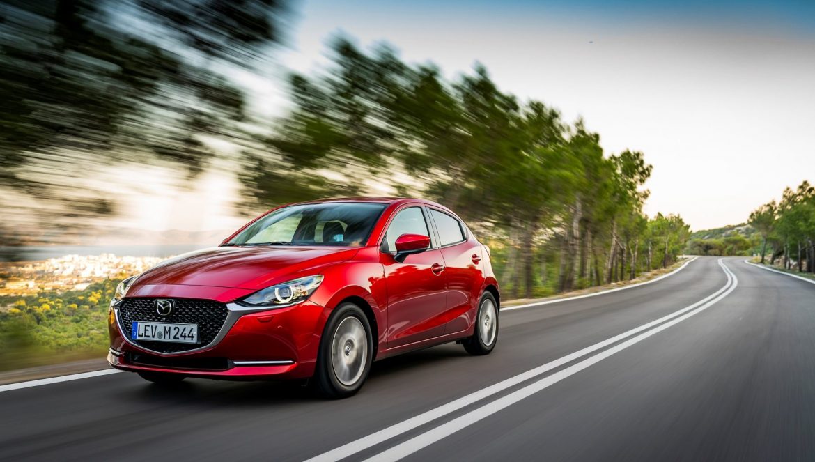 Facelift: Renault Megane E-Tech & Mazda2