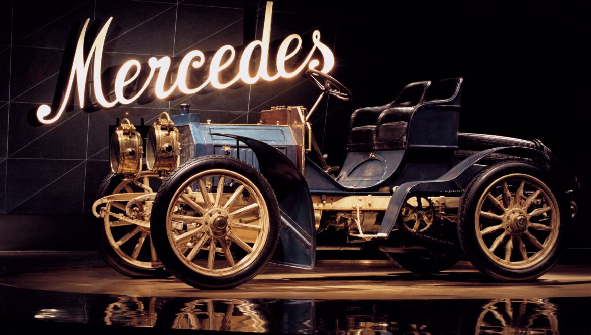 #StaiAcasa, iar Daimler aniversează 120 de ani de Mercedes