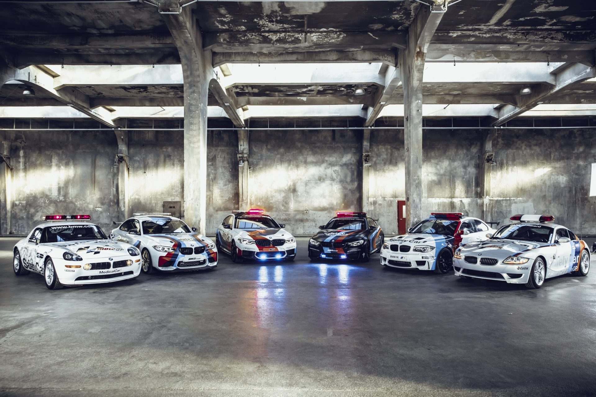 C-HR by Lagerfeld sau BMW cu Safety Car