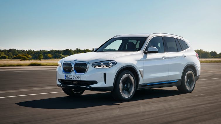 BMW iX3