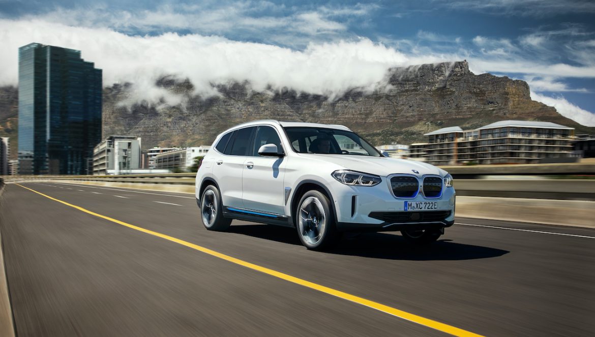 BMW iX3