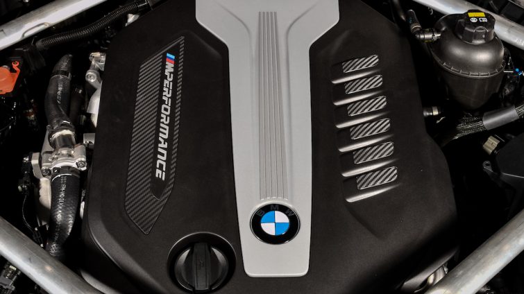 BMW M50d engine