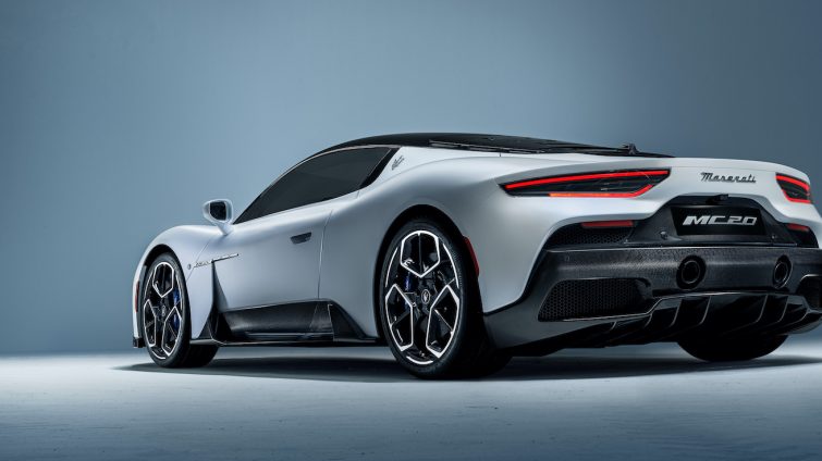 Maserati MC20