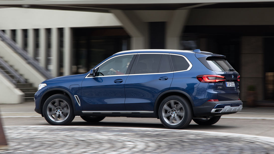 test BMW X5 xDrive45e 