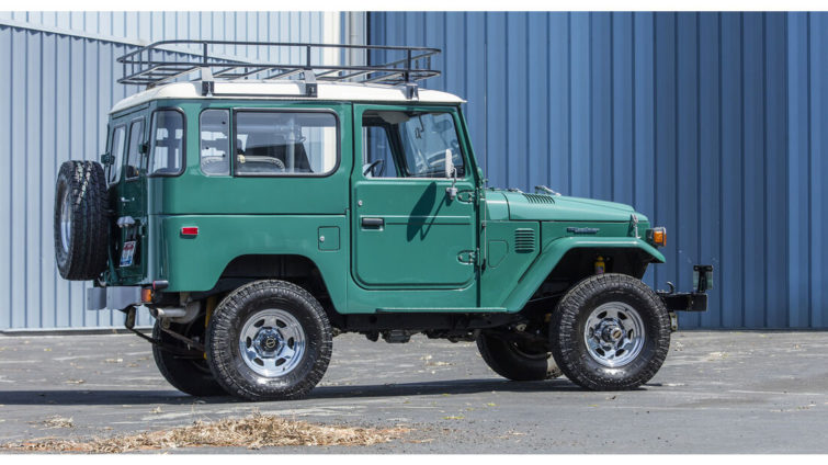 Toyota Land Cruiser FJ40 - Tom Hanks