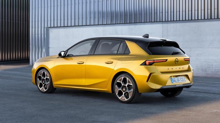 Opel Astra L 2021