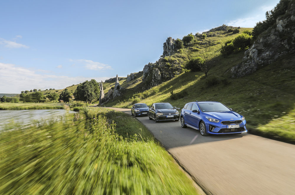 Test comparativ: Ford Focus Kia Ceed VW Golf