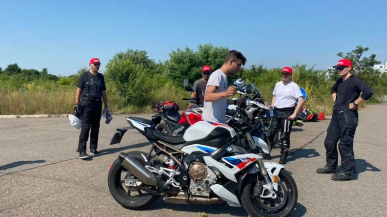 Școala moto AMI