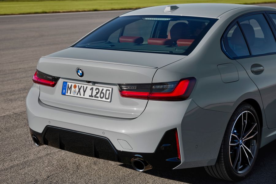 BMW Seria 3 facelift 2022