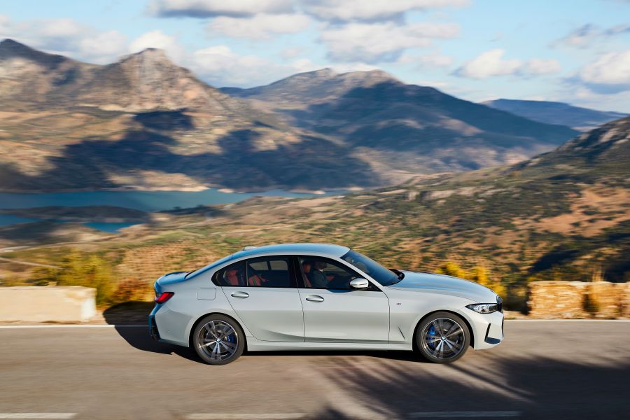 BMW Seria 3 facelift 2022