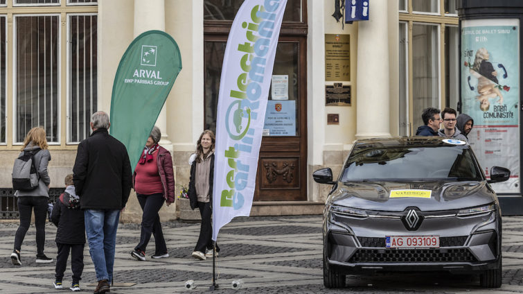 Renault Megane E-Tech Electric - Best Electric Car in Romania 2022