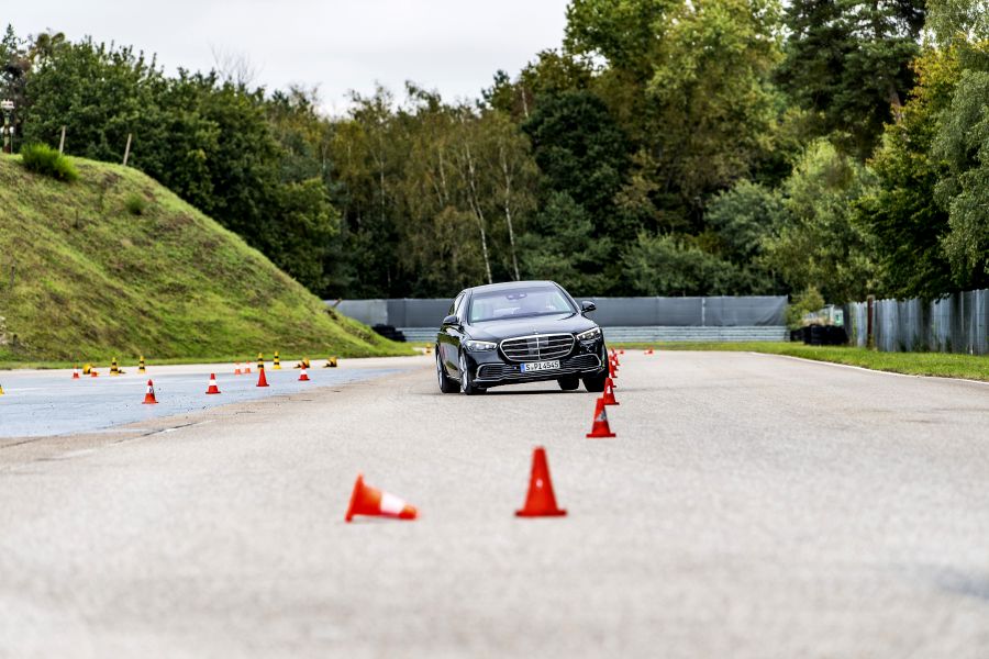 test Mercedes S 680 Guard