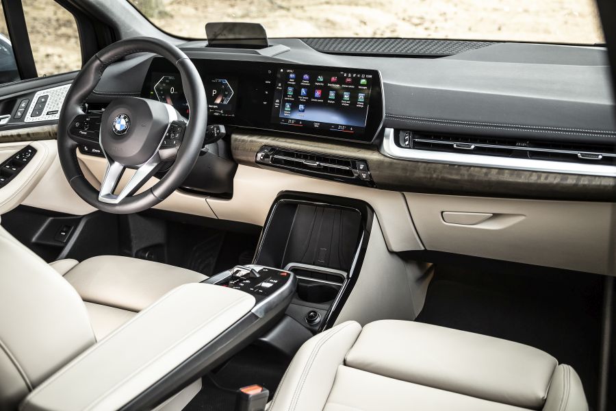 test BMW Seria 2 Active Tourer