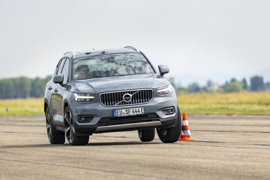 test comparativ Volvo Xc40 Recharge T5