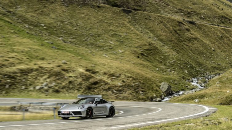 test comparativ Porsche 911 GTS