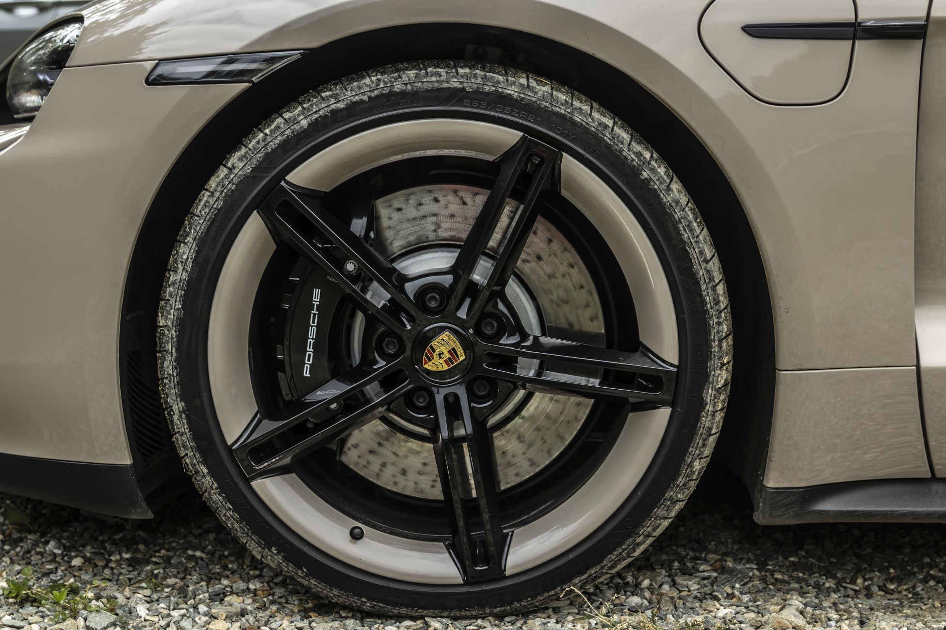 test comparativ Porsche taycan GTS