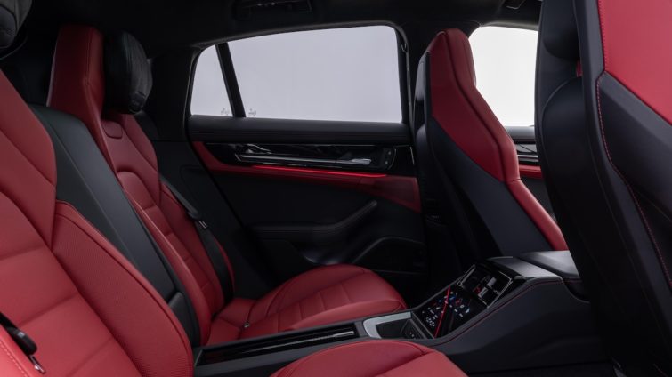 Porsche Panamera interior