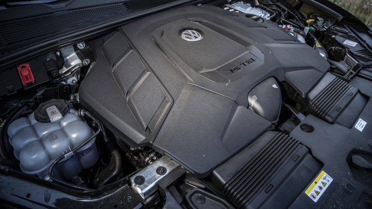 VW Touareg PHEV facelift - test drive