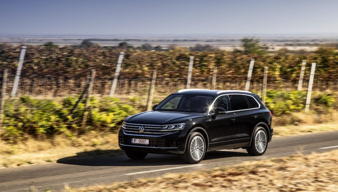 VW Touareg PHEV facelift - test drive