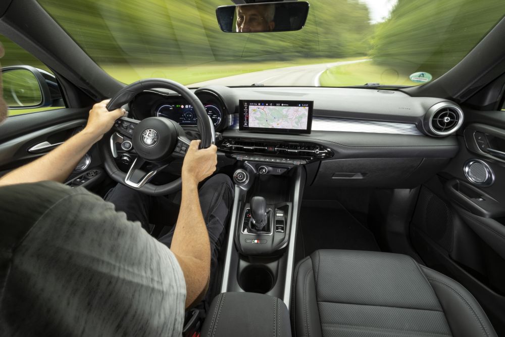 test comparativ Cupra Formentor 1.5 TSI vs Alfa Romeo Tonale 1.5 VGT