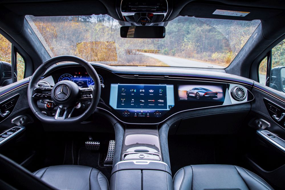 test Mercedes-AMG EQE 43 SUV 