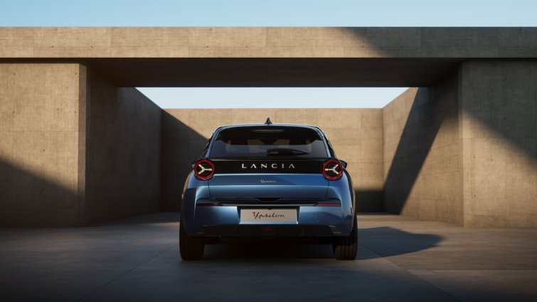 Lancia Ypsilon Edizione Limitata Cassina