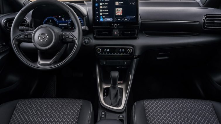 Mazda2 Hybrid facelift