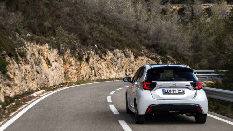 Mazda2 Hybrid facelift