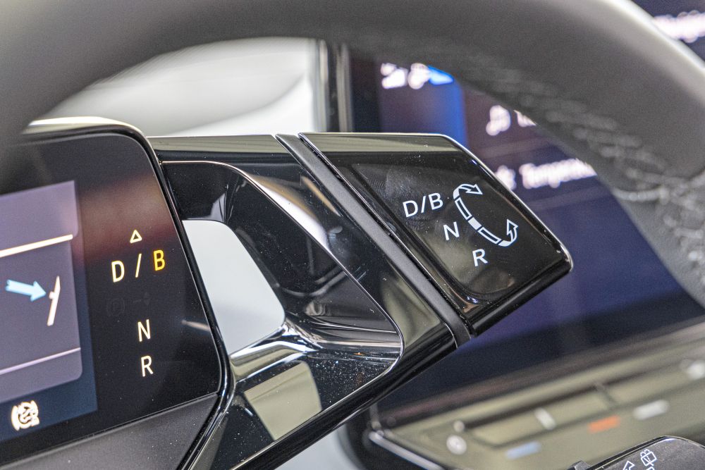 test comparativ Hyundai Kona vs VW ID.3 facelift 2024