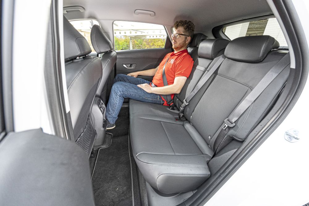 test comparativ Hyundai Kona vs VW ID.3 facelift 2024