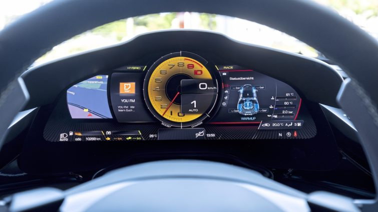 Ferrari SF90 Stradale