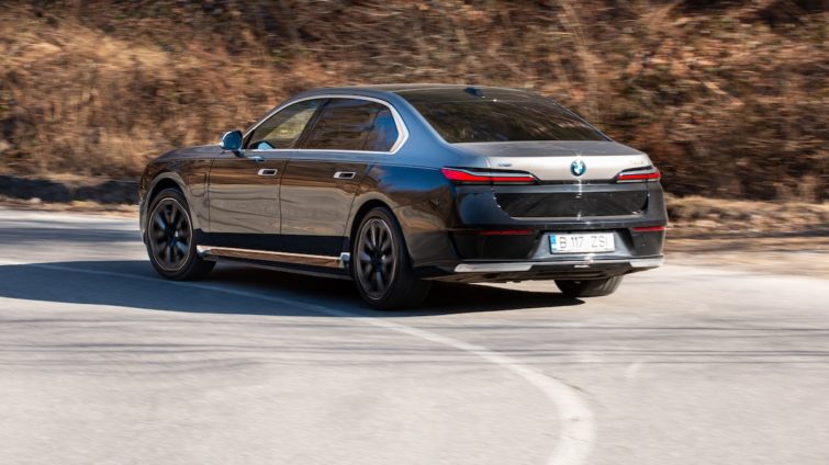 Test drive BMW 750e