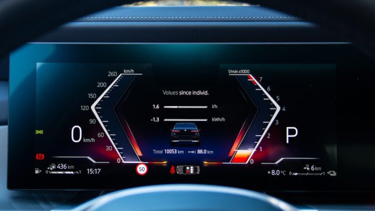 Test drive BMW 750e