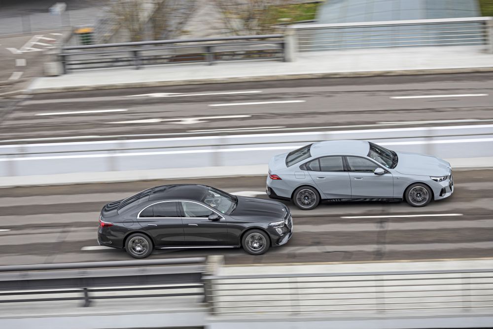 Test comparativ BMW 520 d xDrive vs Mercedes E 220 d 4Matic