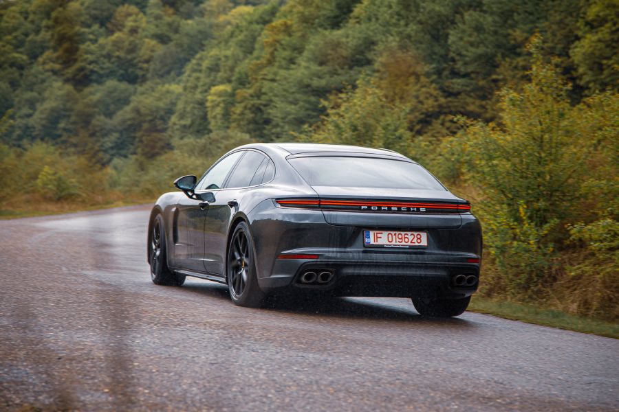 test Porsche panamera 