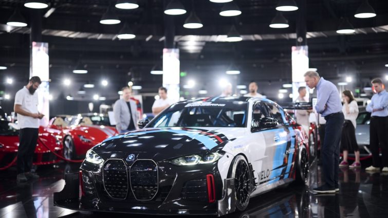 Lansare BMW i4 Racing - -Țiriac Collection