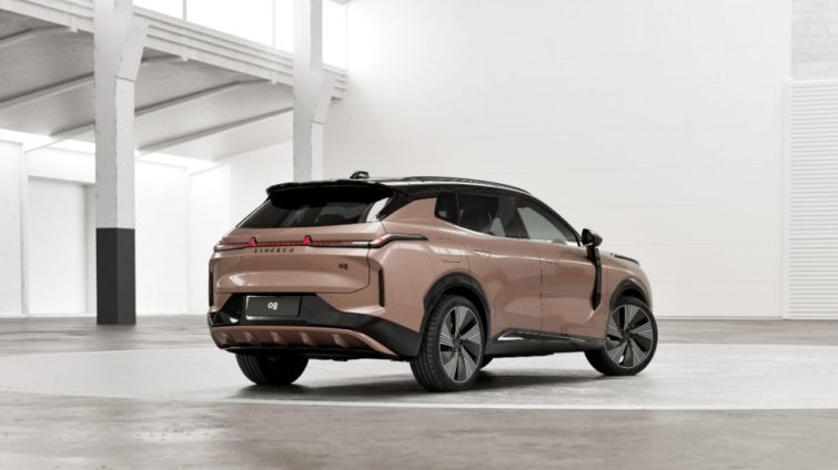 Lynk&Co 08 2025