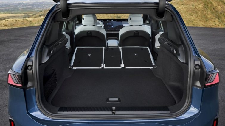 BMW ix3 2025