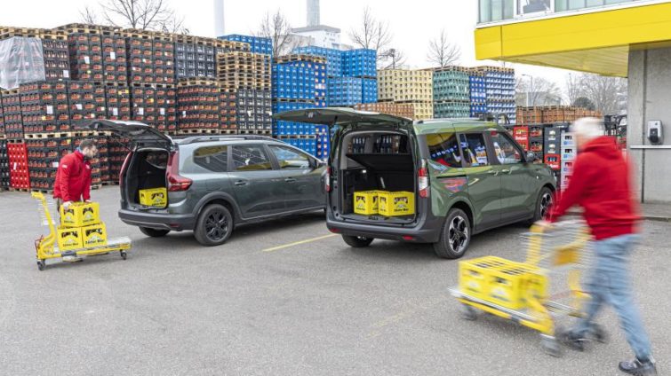 test comparativ Dacia Jogger vs Ford Tourneo Courier