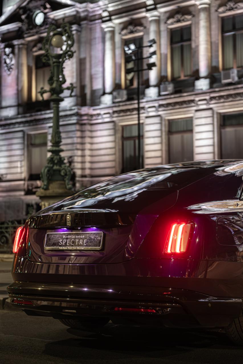 Rolls-Royce Spectre Black badge