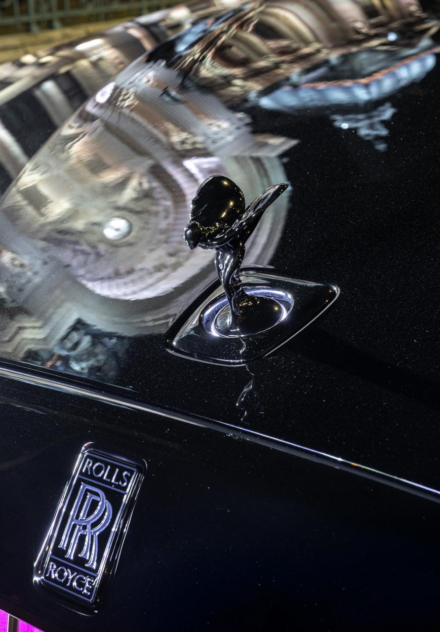 Rolls-Royce Spectre Black badge
