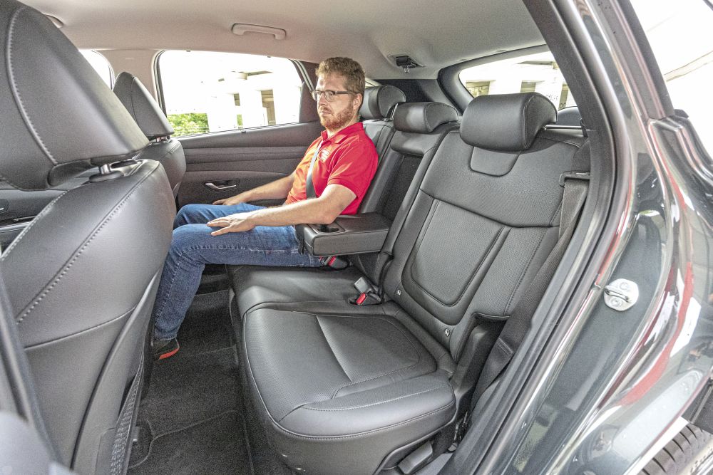 test comparativ KGM Actyon, Ford Kuga, Hyundai Tucson