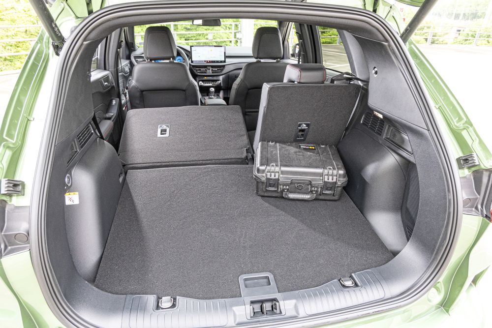 test comparativ KGM Actyon, Ford Kuga, Hyundai Tucson