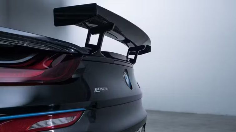 Alpina Bi8 bazat pe BMW i8