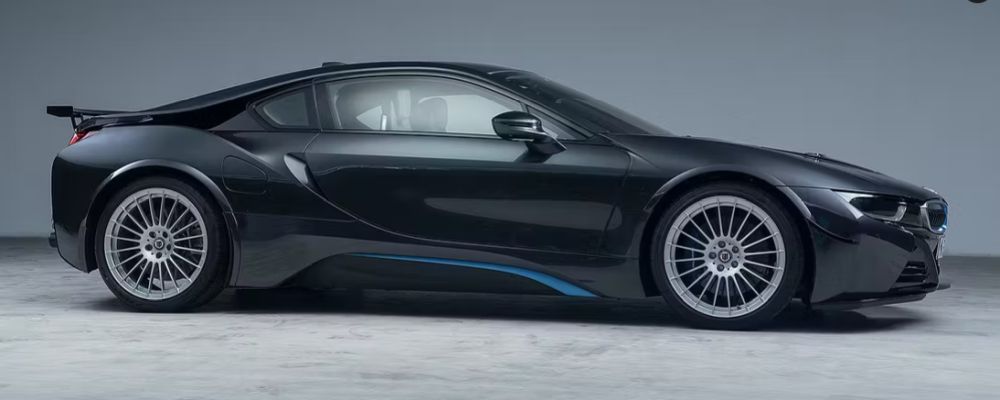 Alpina Bi8 bazat pe BMW i8