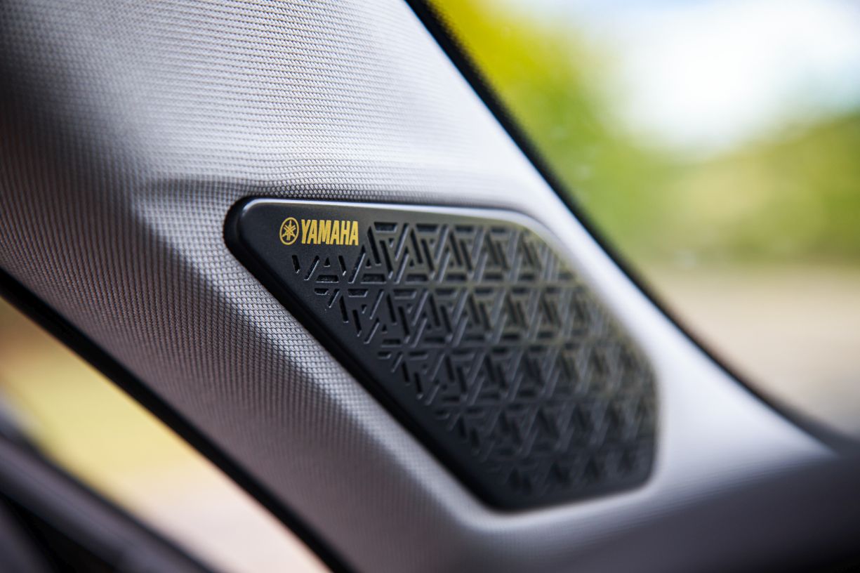 test Mitsubishi Outlander 2025