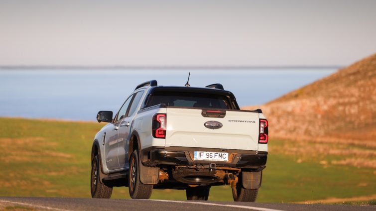 Ford Ranger PHEV - test