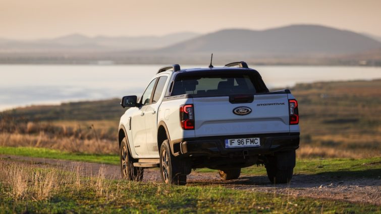 Ford Ranger PHEV - test